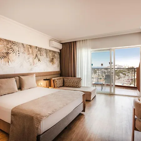 Palmin Hotel 4*